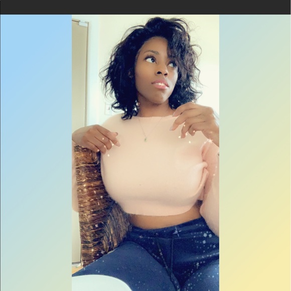 Meet your Posher, Simplylena - Picture 2 of 2